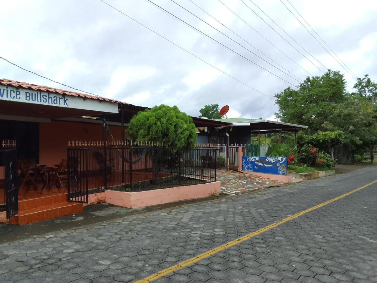 Hostal Bullshark Altagracia Exterior photo