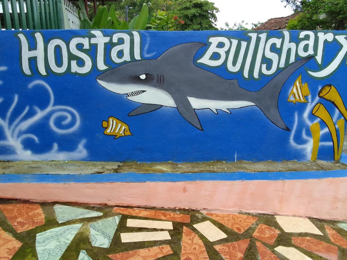 Hostal Bullshark Altagracia Exterior photo