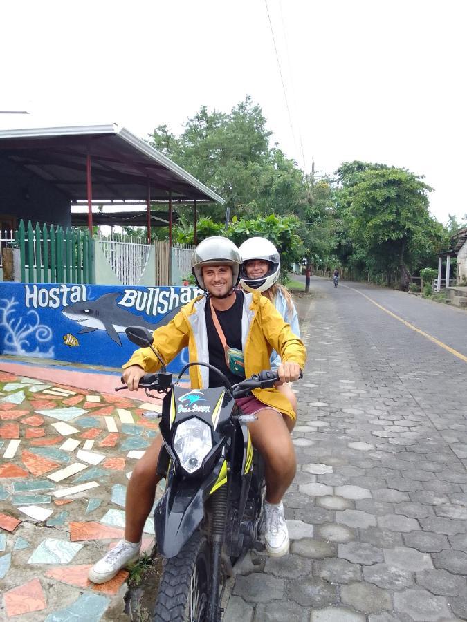 Hostal Bullshark Altagracia Exterior photo