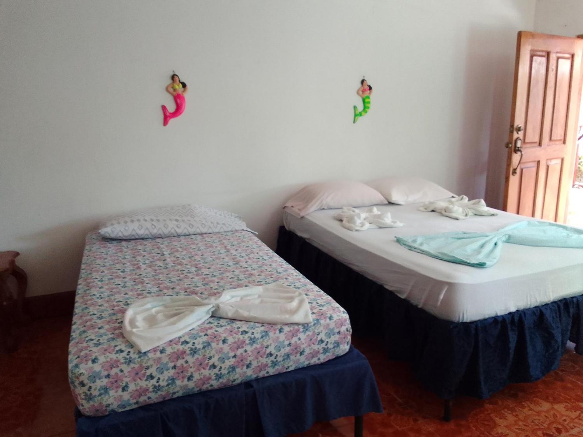 Hostal Bullshark Altagracia Room photo