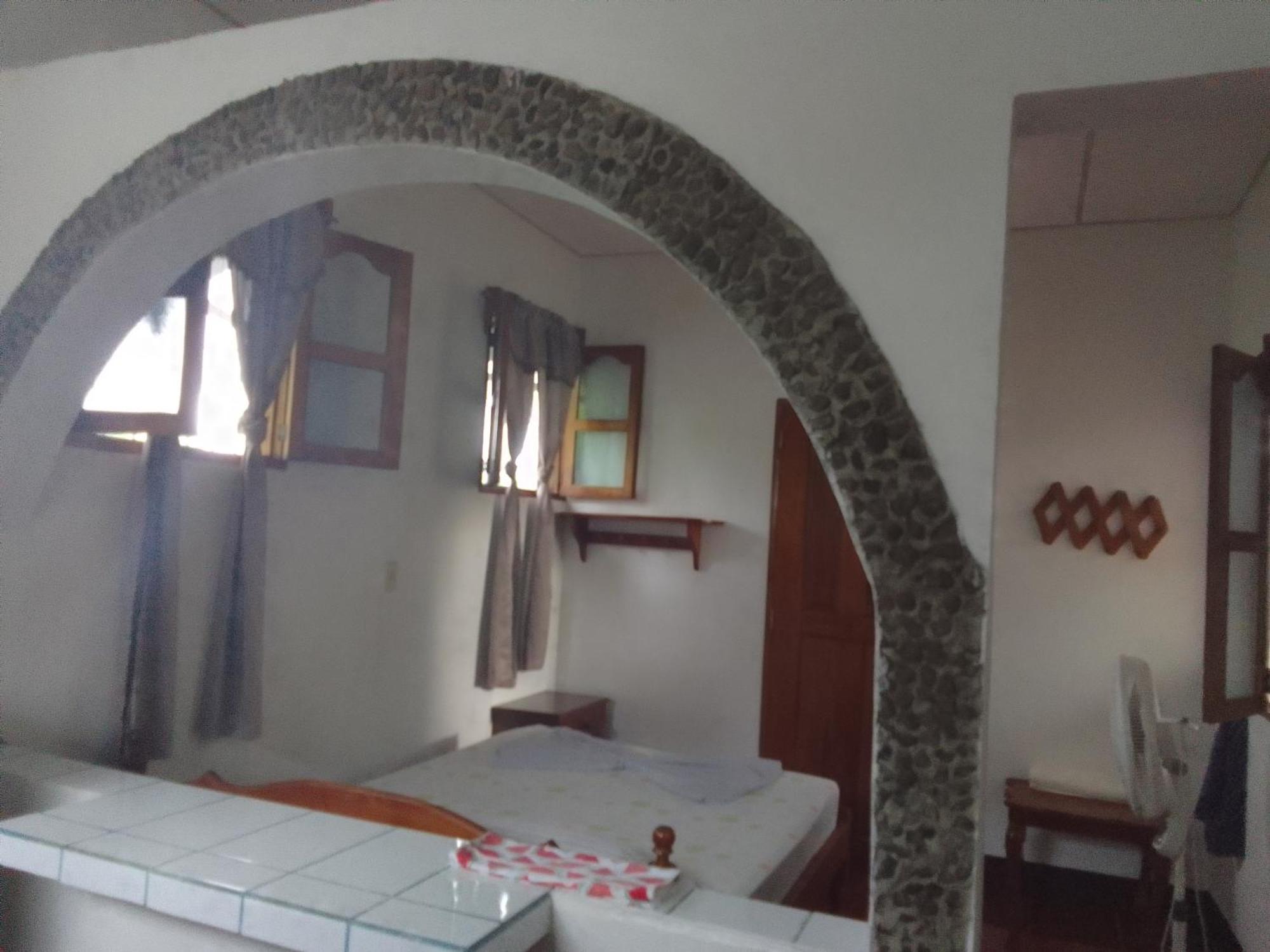 Hostal Bullshark Altagracia Room photo